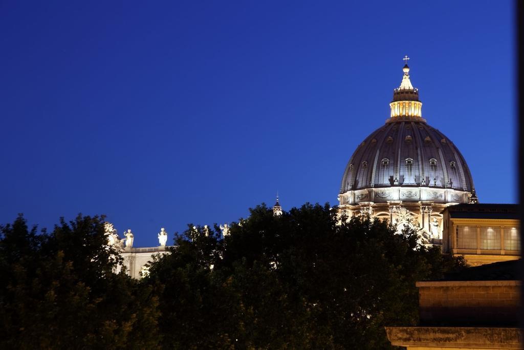 Relais Vatican View Hotel Rome Exterior photo